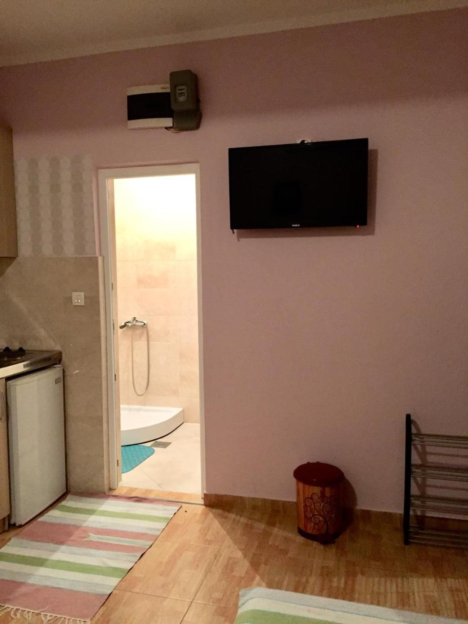 Milanovic Susanj Apartment *